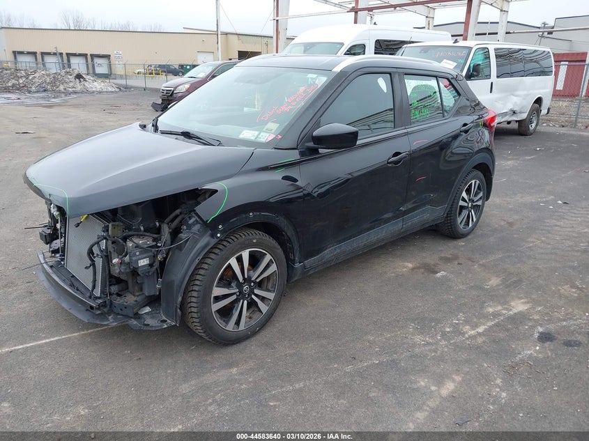 2019 Nissan Kicks Sv