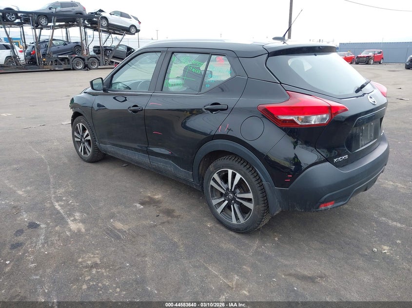 2019 Nissan Kicks Sv