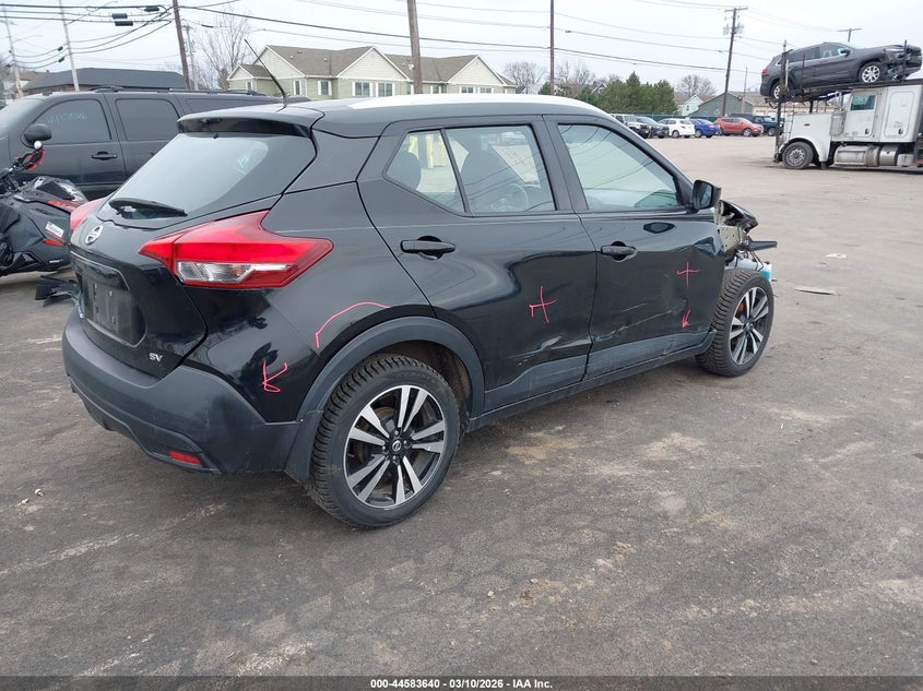 2019 Nissan Kicks Sv