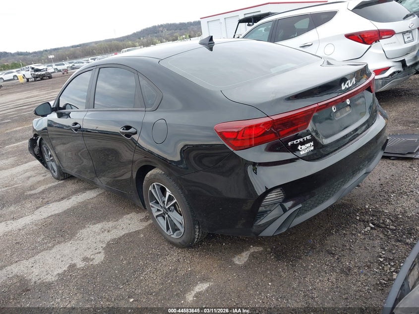 2024 Kia Forte Lxs