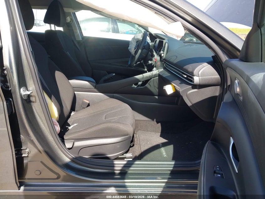 2024 HYUNDAI ELANTRA 2.0L I-4 DOHC, VVT, (VIN: KMHLL4DG7RU776663