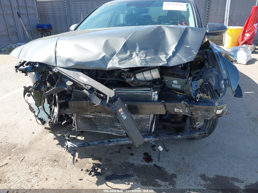 2024 HYUNDAI ELANTRA 2.0L I-4 DOHC, VVT, (VIN: KMHLL4DG7RU776663