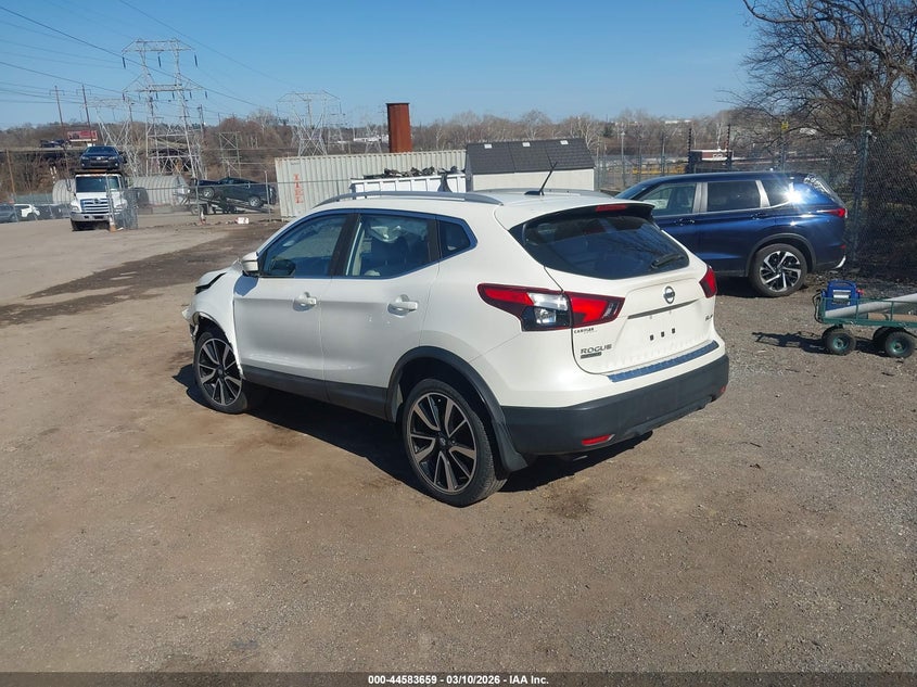 2018 Nissan Rogue Sport Sl