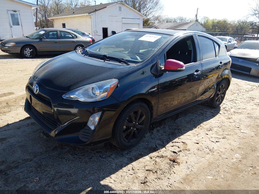 2016 Toyota Prius C Persona Series