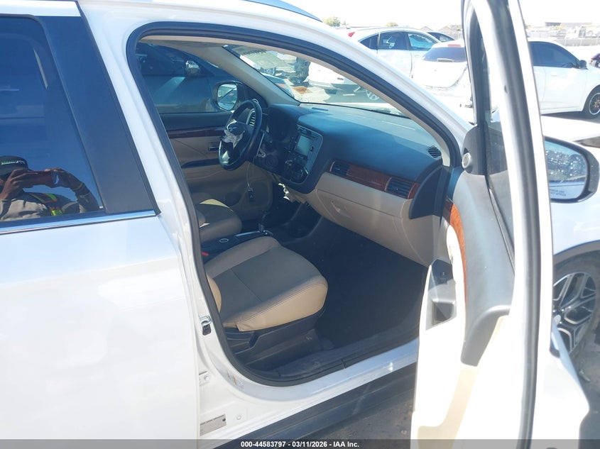 2015 Mitsubishi Outlander Gt