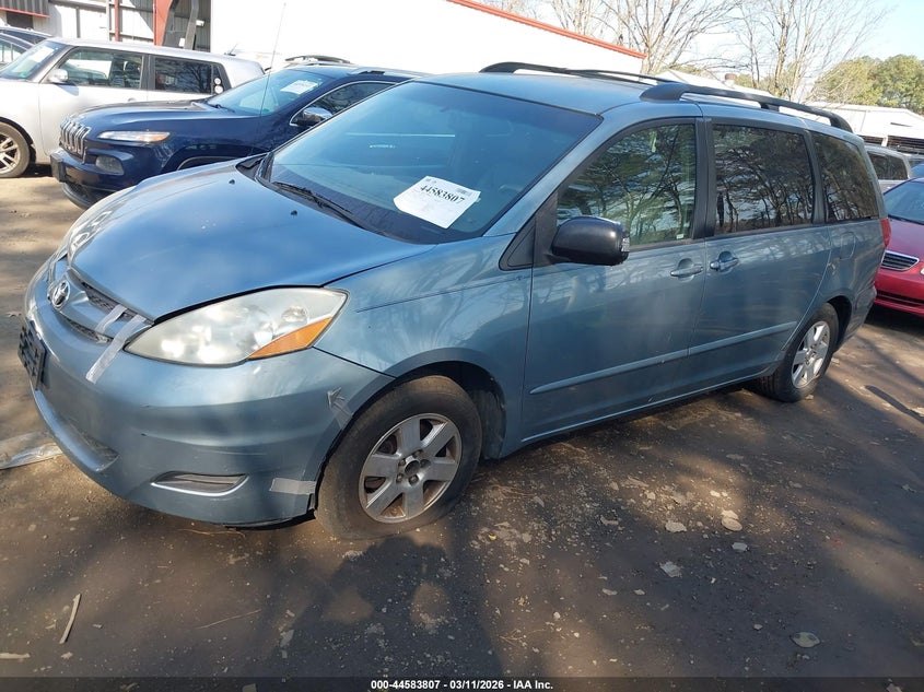 2007 Toyota Sienna Le