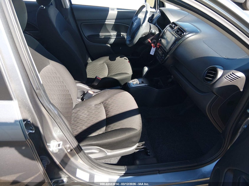 2022 Mitsubishi Mirage Es/Le