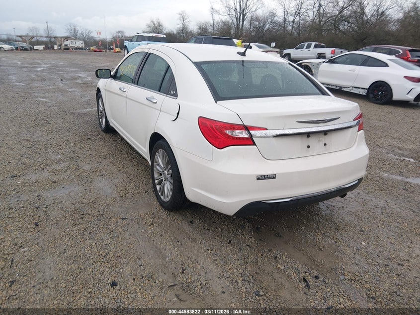 2011 Chrysler 200 Limited
