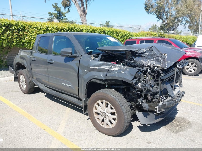 2025 TOYOTA TACOMA  (VIN: 3TMLB5JN7SM168734)