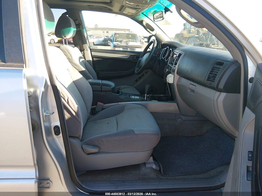 2003 Toyota 4Runner Sr5 V8