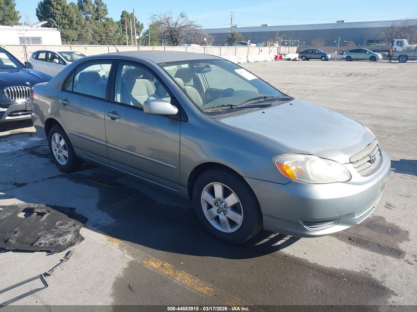 2004 TOYOTA COROLLA LE