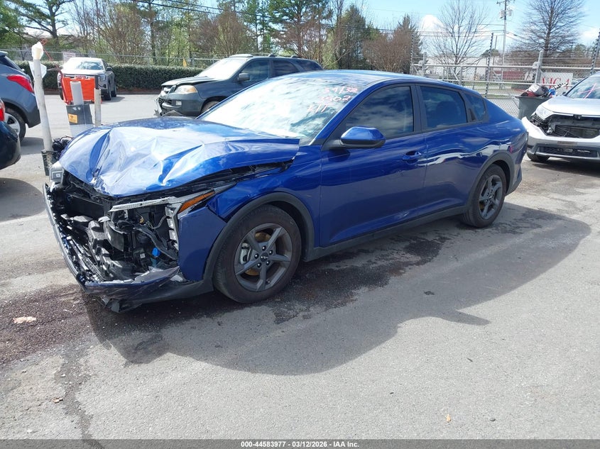 Vin: 3kpft4de7se153502, lot: 45080881, kia k4 lxs 20252