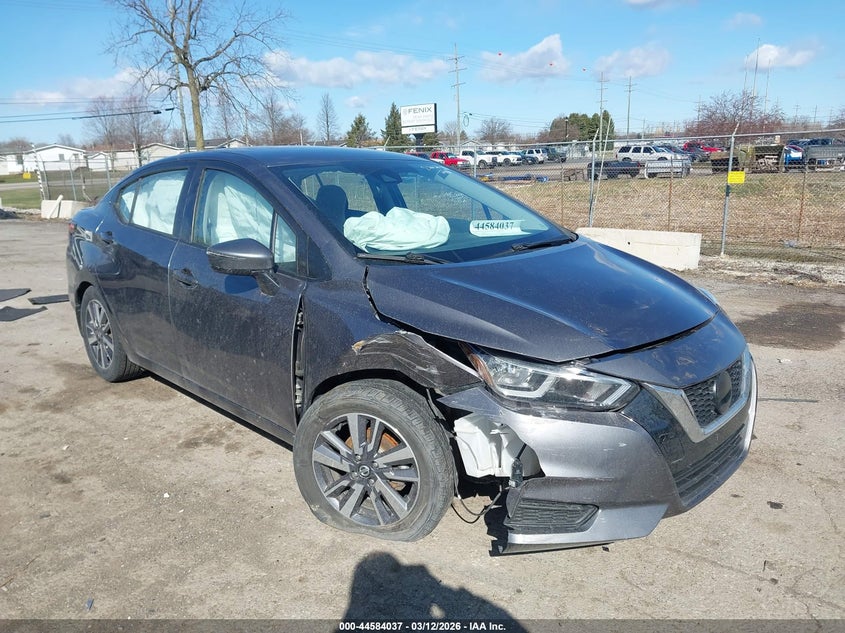 2020 Nissan Versa Sv Xtronic Cvt