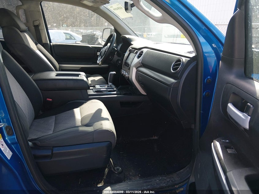 2017 Toyota Tundra Sr5 5.7L V8