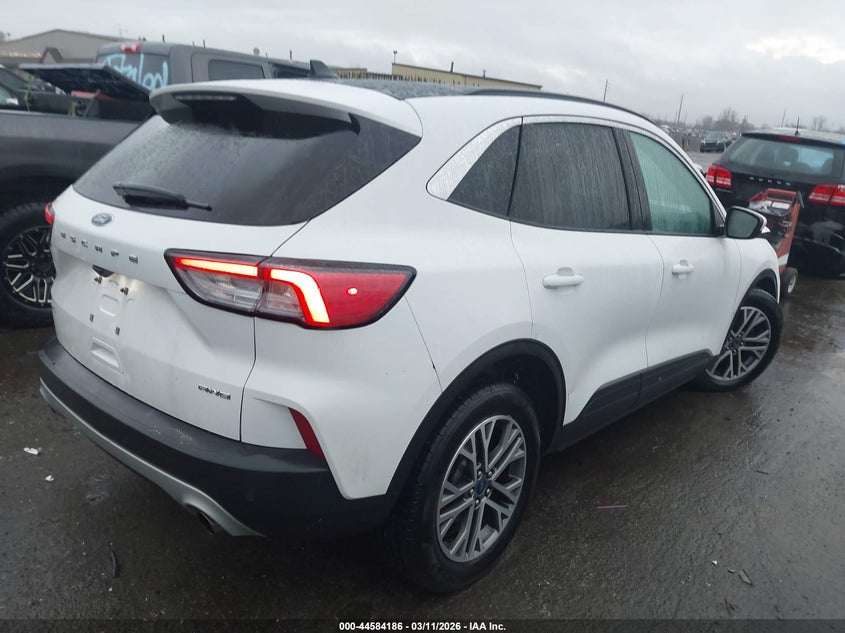 2021 Ford Escape Sel