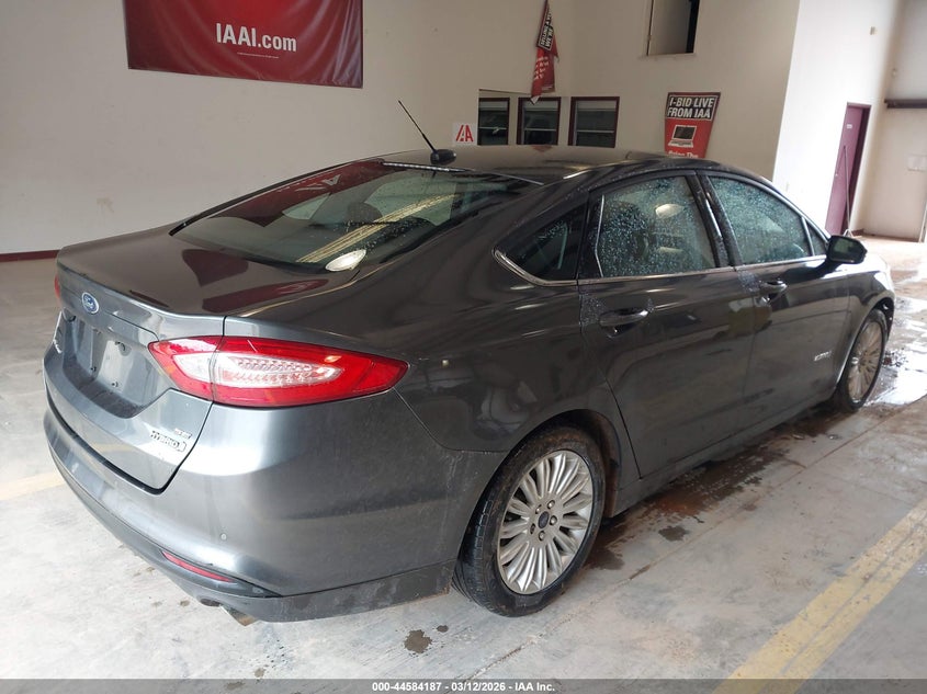 2016 Ford Fusion Hybrid Se