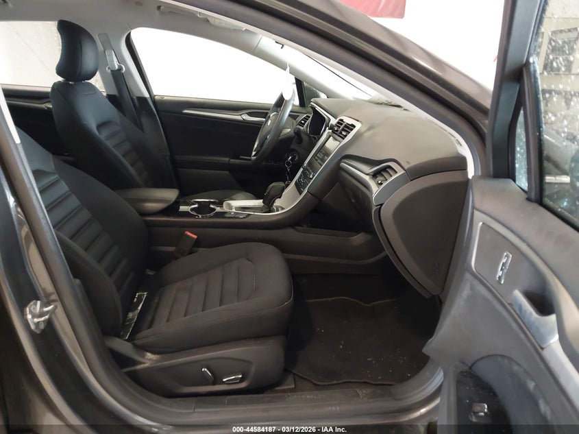 2016 Ford Fusion Hybrid Se