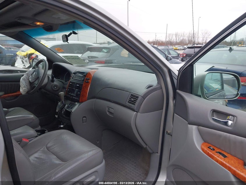 2008 Toyota Sienna Xle