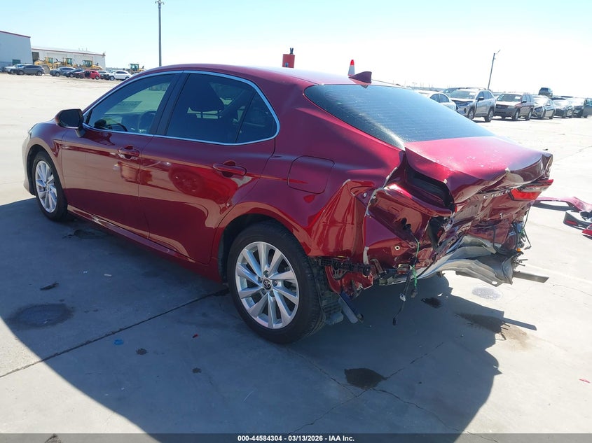 2021 Toyota Camry Le