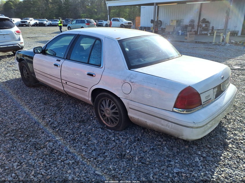 2003 Ford Crown Victoria Lx
