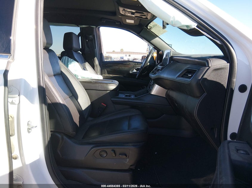 2022 Chevrolet Suburban 4Wd Lt