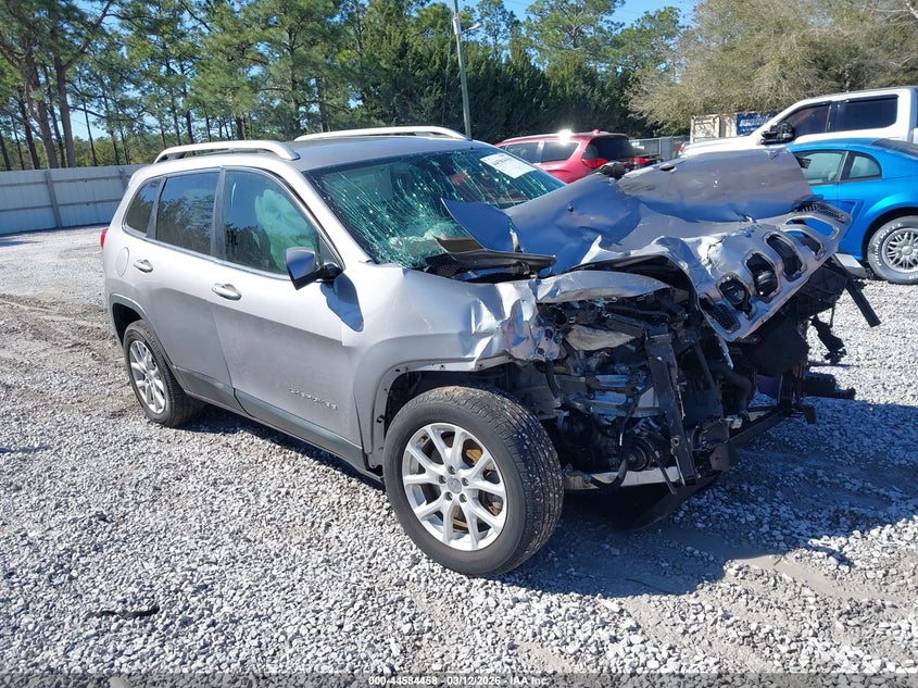 2018 Jeep Cherokee Latitude Plus Fwd