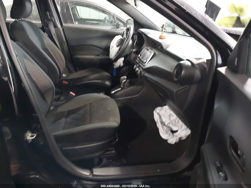 2020 Nissan Kicks S Xtronic Cvt