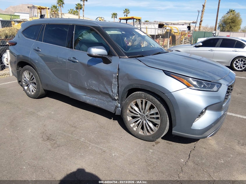 2024 TOYOTA HIGHLANDER PLATINUM