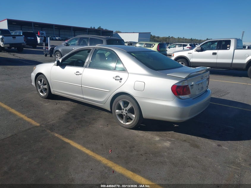 2005 Toyota Camry Se V6