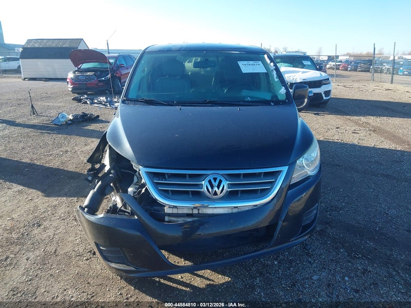 2010 Volkswagen Routan Se VIN: 2V4RW3D10AR424463 Lot: 44584810