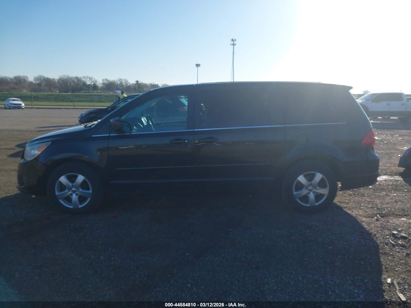 2010 Volkswagen Routan Se VIN: 2V4RW3D10AR424463 Lot: 44584810