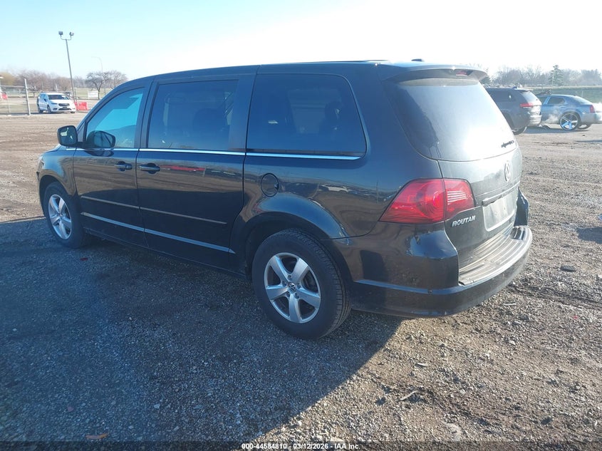 2010 Volkswagen Routan Se VIN: 2V4RW3D10AR424463 Lot: 44584810