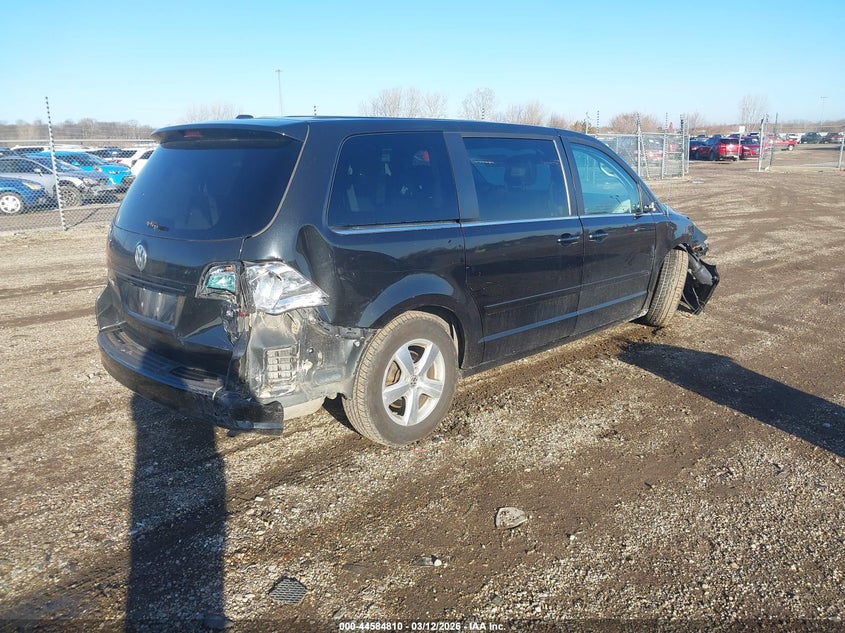2010 Volkswagen Routan Se VIN: 2V4RW3D10AR424463 Lot: 44584810