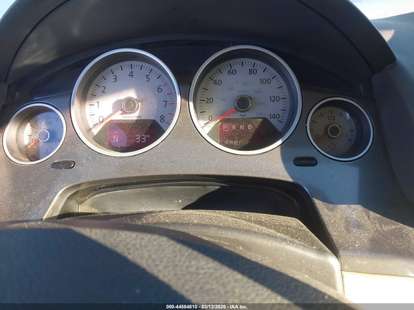 2010 Volkswagen Routan Se VIN: 2V4RW3D10AR424463 Lot: 44584810