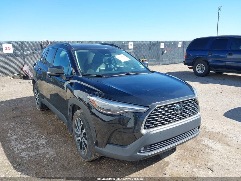 2023 Toyota Corolla Cross Xle
