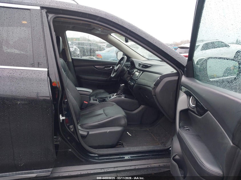 2017 Nissan Rogue Sl