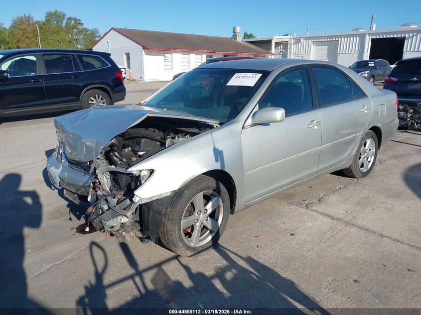2004 Toyota Camry Le