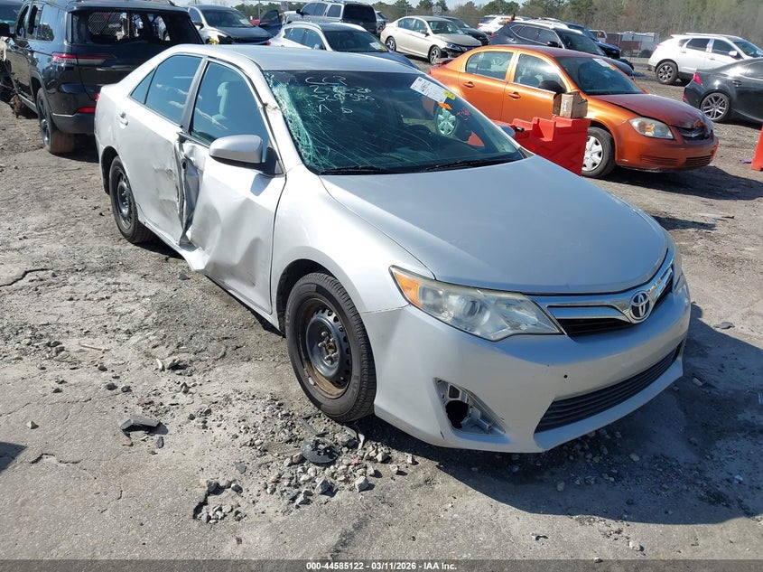 2014 Toyota Camry Le