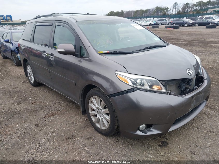 2015 Toyota Sienna Limited Premium 7 Passenger