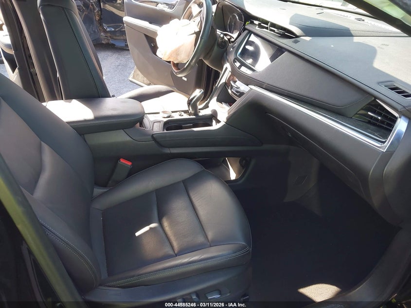 2022 Cadillac Xt5 Awd Premium Luxury