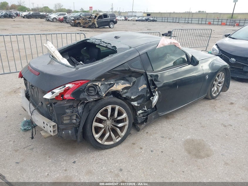 2014 Nissan 370Z Touring