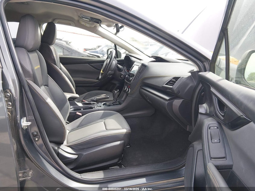 2023 SUBARU CROSSTREK auction photo 5