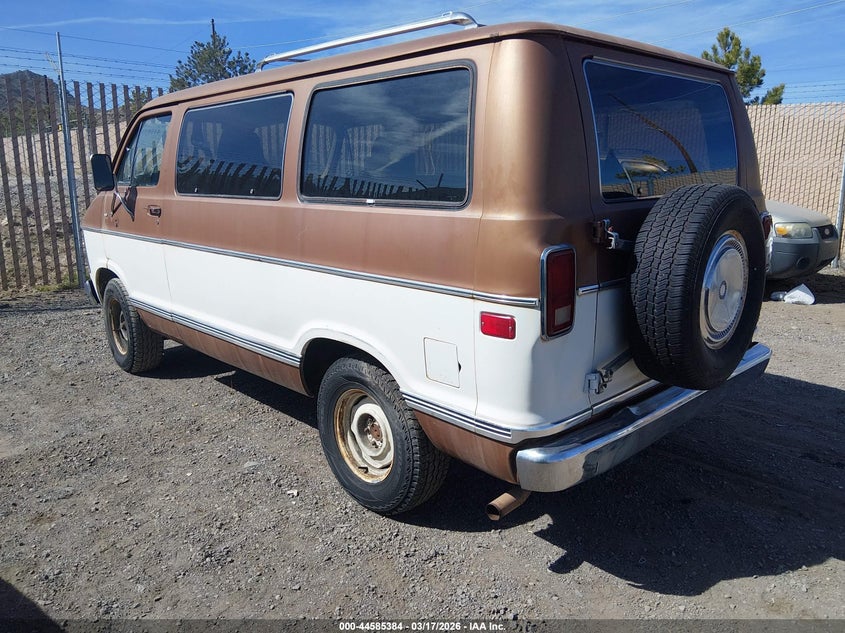 1983 Dodge Ram Wagon B150