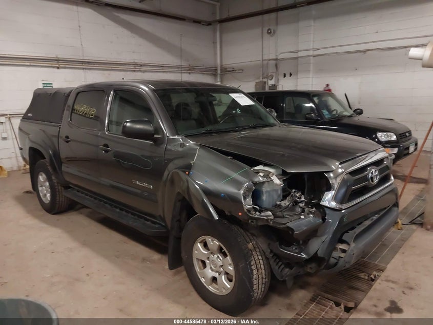 2015 Toyota Tacoma Base V6