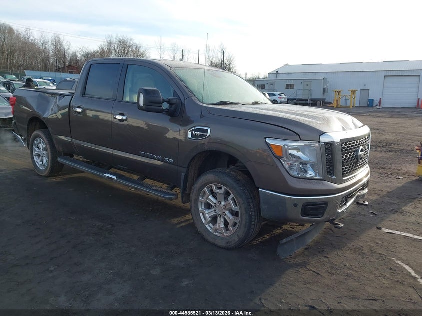 2018 Nissan Titan Xd Sv Gas