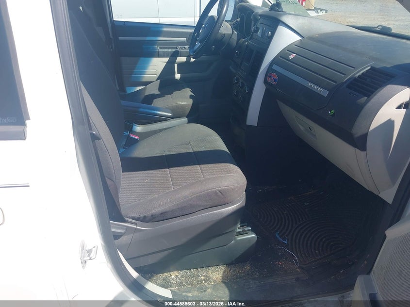 2010 Dodge Grand Caravan Hero