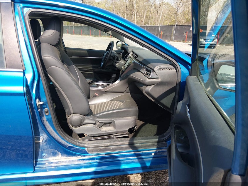 2019 Toyota Camry Se