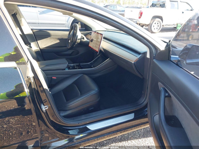 2019 Tesla Model 3 Long Range/Mid Range/Standard Range/Standard Range Plus