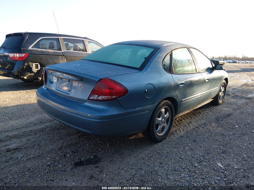 2005 Ford Taurus Se