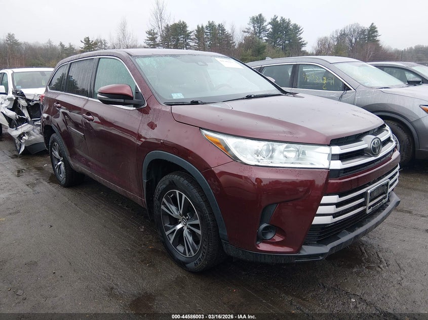 2017 Toyota Highlander Le